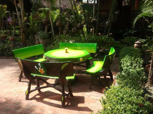 Hostal Thongbay Guesthouse