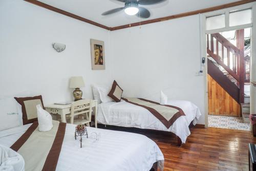 Hostal Frangipani Guesthouse