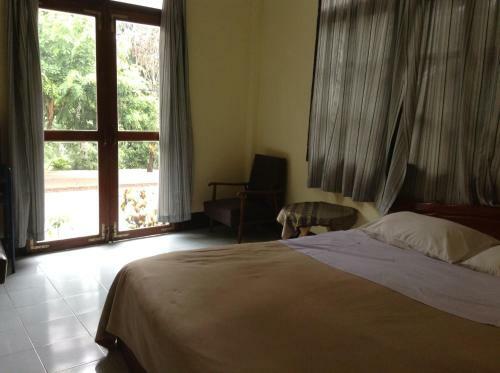 Hostal Pathoum Phone Guesthouse