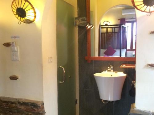 Hostal Chaluenxay Villa