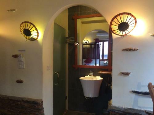 Hostal Chaluenxay Villa