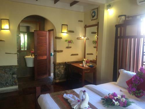 Hostal Chaluenxay Villa