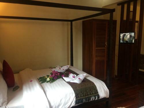 Hostal Chaluenxay Villa