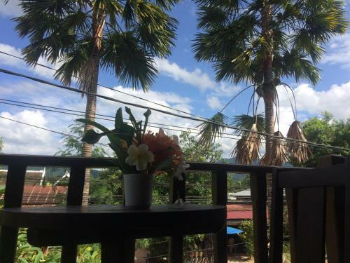 Hostal Chaluenxay Villa