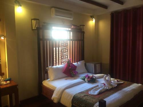 Hostal Chaluenxay Villa