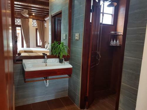 Hostal Chaluenxay Villa