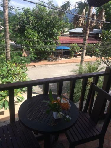 Hostal Chaluenxay Villa