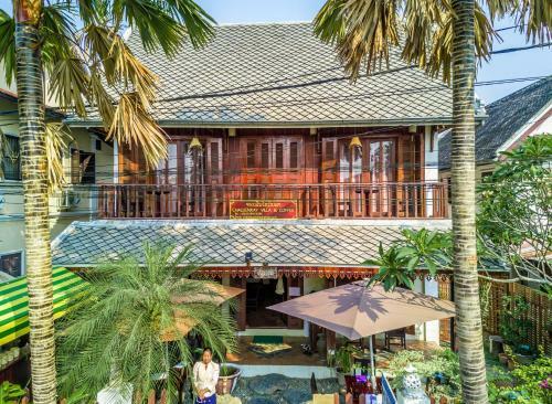 Hostal Chaluenxay Villa