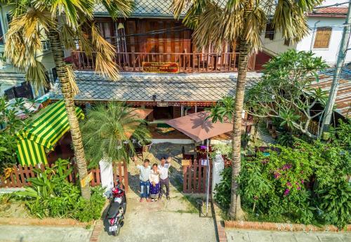 Hostal Chaluenxay Villa