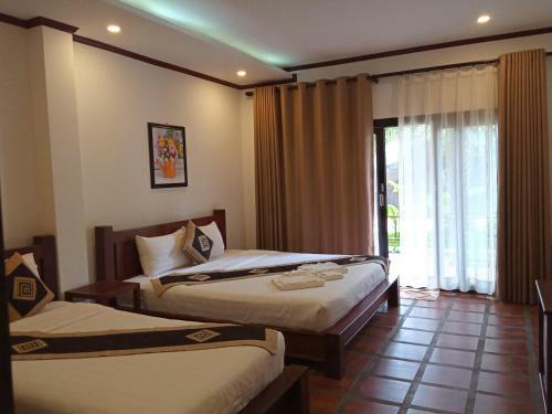 Hotel Savanh Sunset View Resort