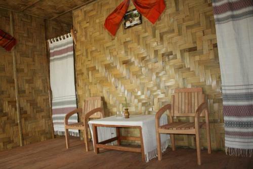 Hostal Phou Iu II Bungalows