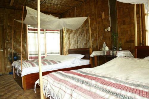 Hostal Phou Iu II Bungalows