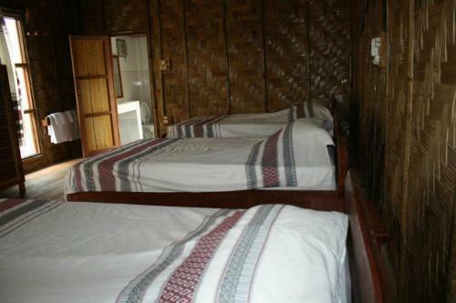 Hostal Phou Iu II Bungalows