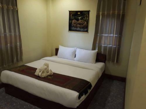 Hostal Thip Phavan Guesthouse