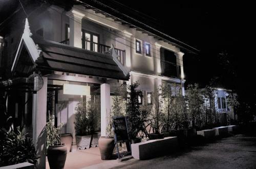 Hotel Moonlight Champa Riverview