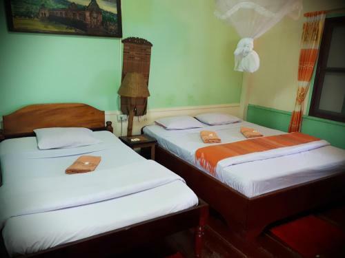 Hostal Anouxa Riverview Guesthouse