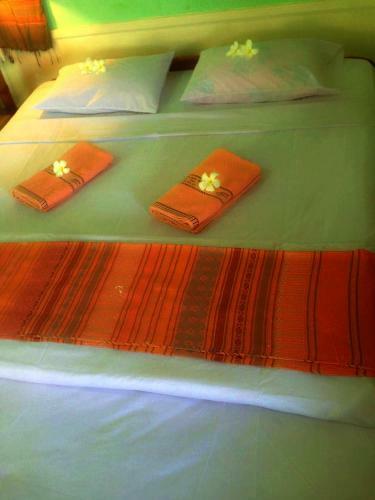 Hostal Anouxa Riverview Guesthouse