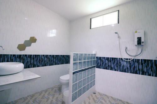 Hotel Padaeng Mountain View Resort
