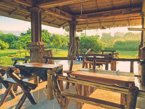 Hotel Padaeng Mountain View Resort