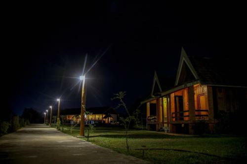 Hotel Padaeng Mountain View Resort