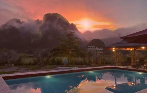 Hotel Padaeng Mountain View Resort