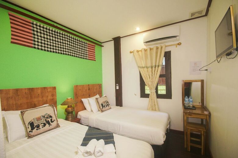 Hostal Y Not Lao Guesthouse Ban Wat Nong