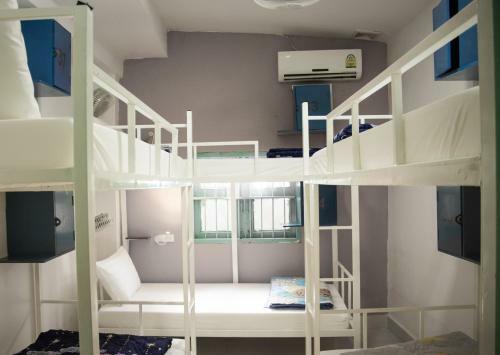 Downtown Backpackers Hostel 2