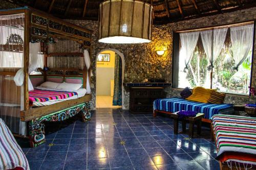 Cavelands In The Jungle