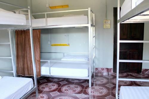 Aham Backpackers Hostel