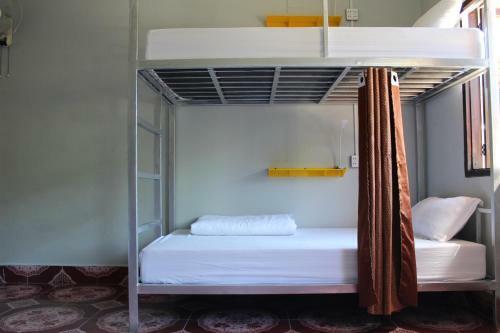 Aham Backpackers Hostel