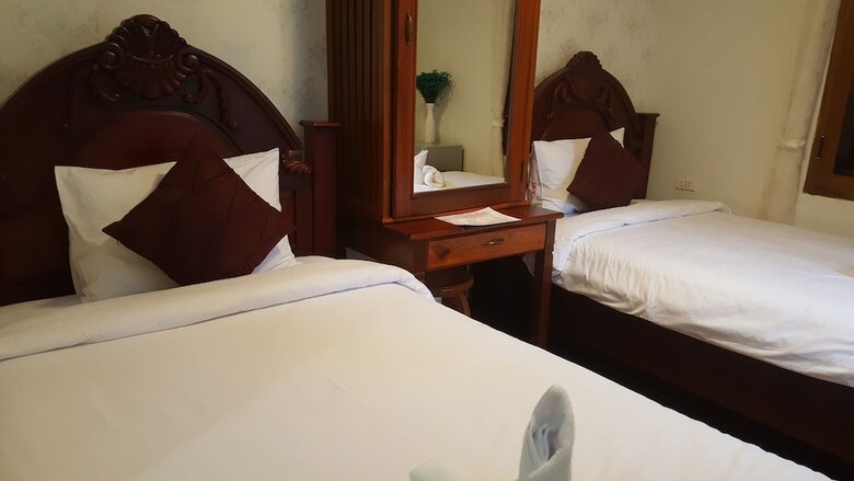Hotel Ananta Villa
