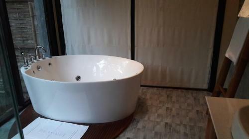 Hotel Namkat Yorla Pa Resort