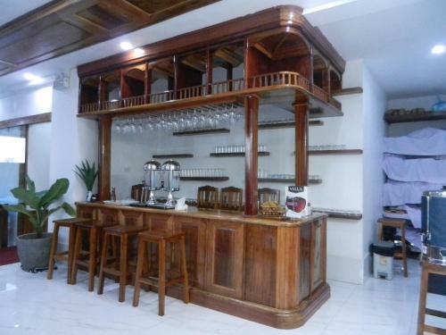 Nuttyphoy Hotel