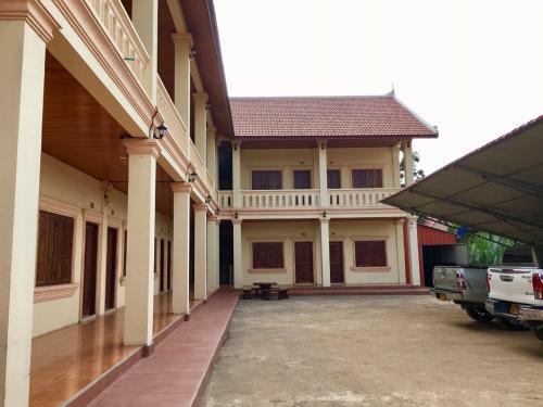 Hotel Meechaleun Guesthouse