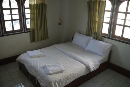 Gate Way Hostel
