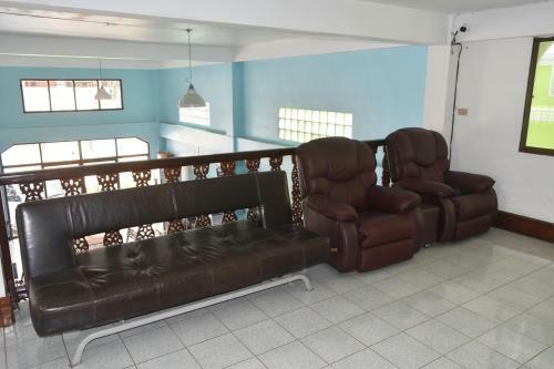 Gate Way Hostel