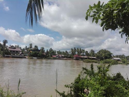 Hostal River Garden Guesthouse