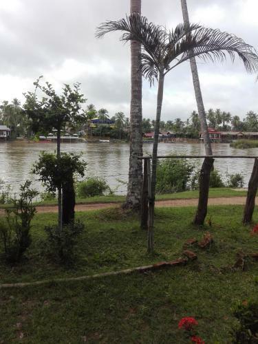 Hostal River Garden Guesthouse