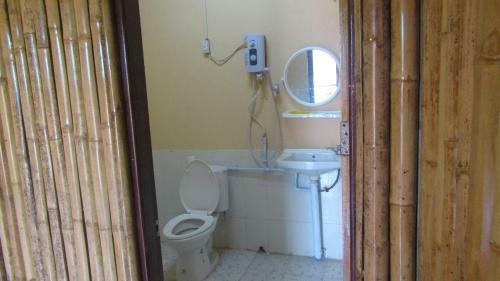 Hotel Chomdoy Bungalow & Restaurant