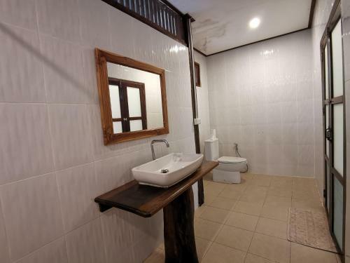 Tadlo Lodge