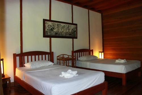 Tadlo Lodge