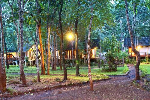 Tadlo Lodge
