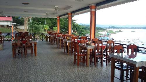 Houayxai Riverside Hotel (phonevichit Guesthouse)