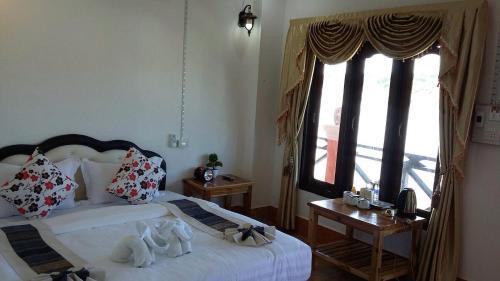 Houayxai Riverside Hotel (phonevichit Guesthouse)