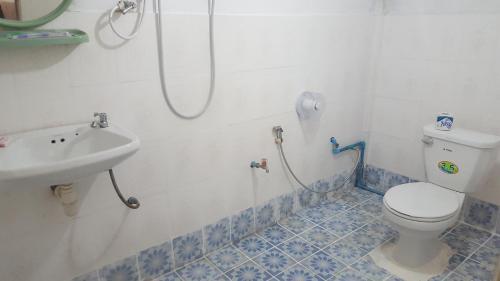 Houayxai Riverside Hotel (phonevichit Guesthouse)