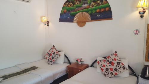 Houayxai Riverside Hotel (phonevichit Guesthouse)