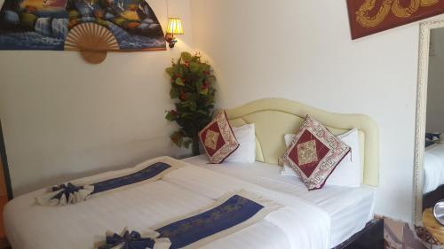 Houayxai Riverside Hotel (phonevichit Guesthouse)
