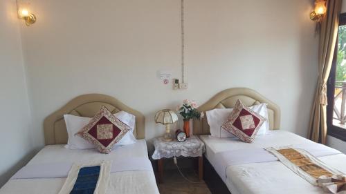 Houayxai Riverside Hotel (phonevichit Guesthouse)