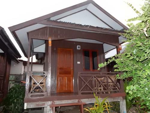Hotel Paradise Riverview Resort