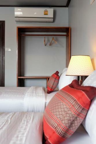 Hotel Paradise Riverview Resort